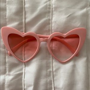heart shaped glasses
